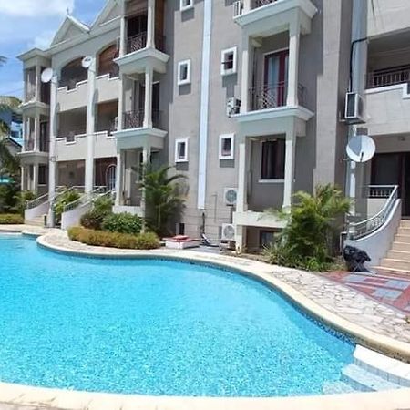 Apartment With Sea View - Residence Abrico 蒙舒瓦西 外观 照片
